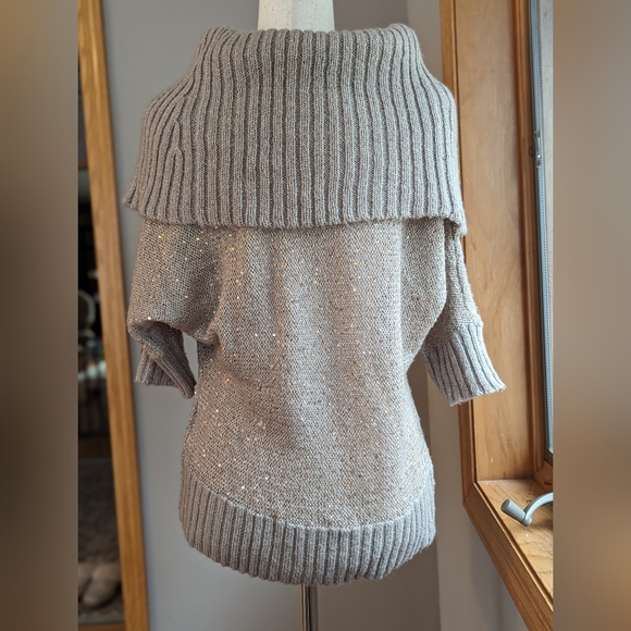 Elle Gold Sequin Cowl Neck Off Shoulder Sweater Women's Small Oversized - Picture 3 of 10